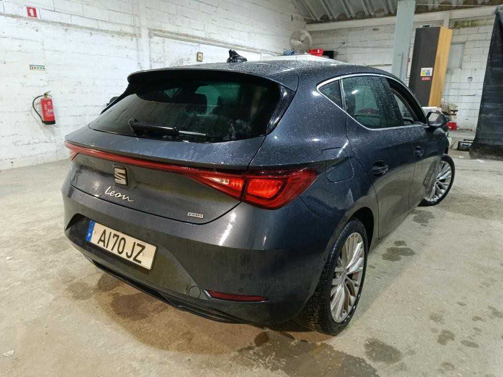seat-leon-2021-hibrido-1400cc