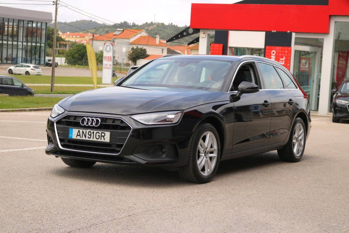 audi-a4-avant-2022-diesel-2000cc