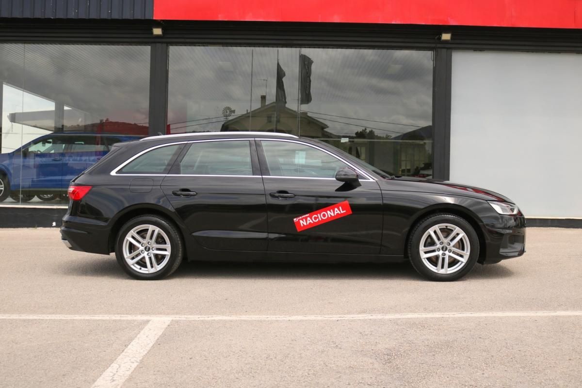 audi-a4-avant-2022-diesel-2000cc