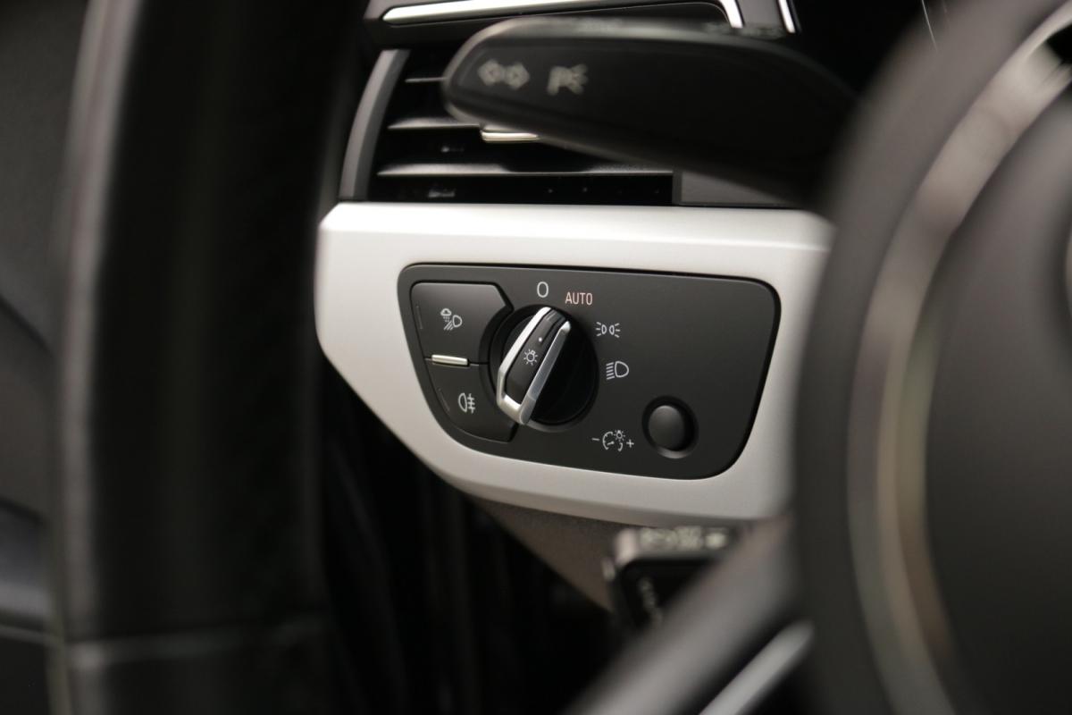 audi-a4-avant-2022-diesel-2000cc