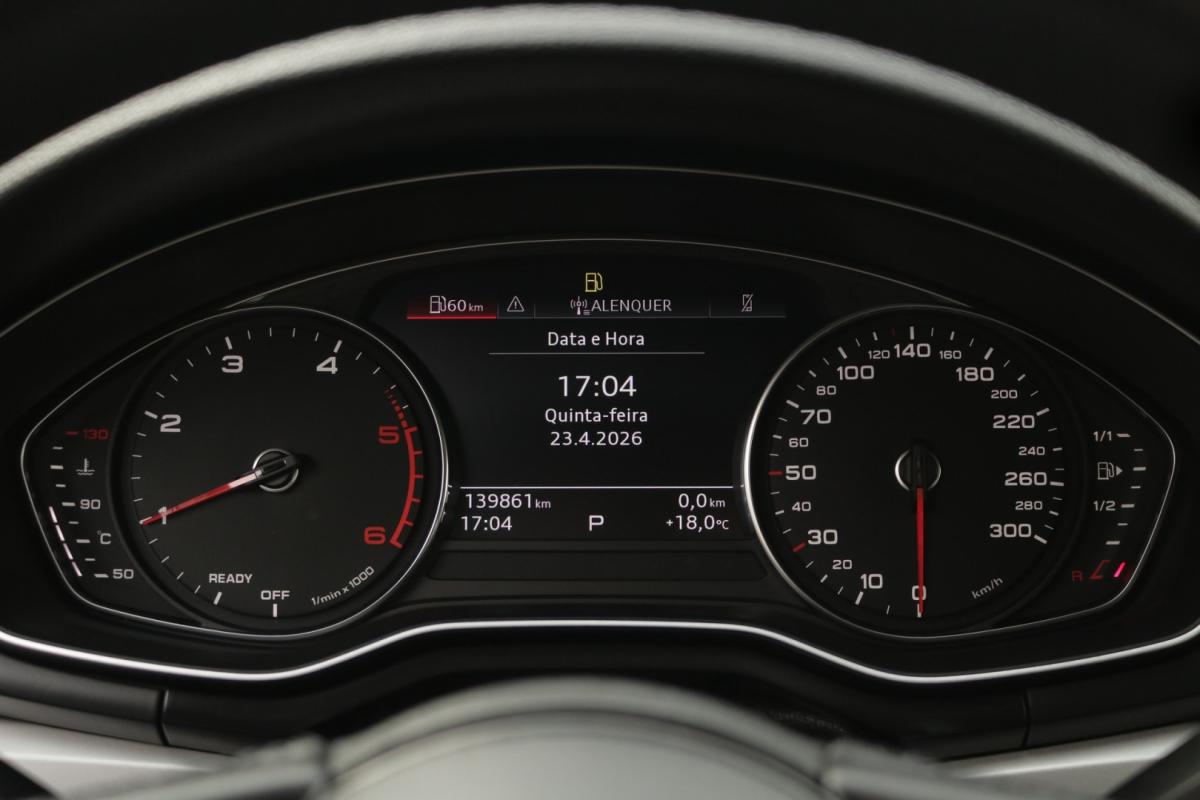 audi-a4-avant-2022-diesel-2000cc