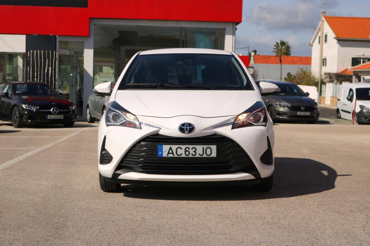 toyota-yaris-2020-gasolina-1000cc