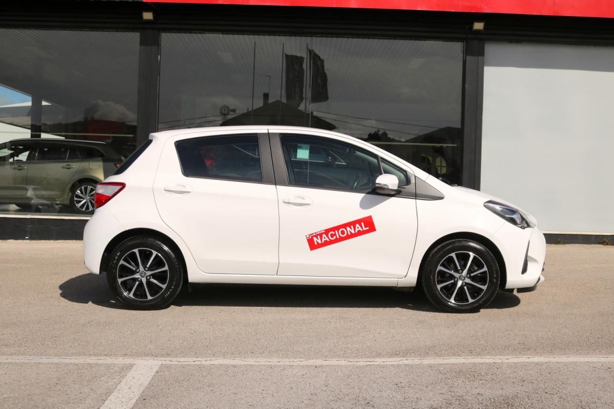 toyota-yaris-2020-gasolina-1000cc