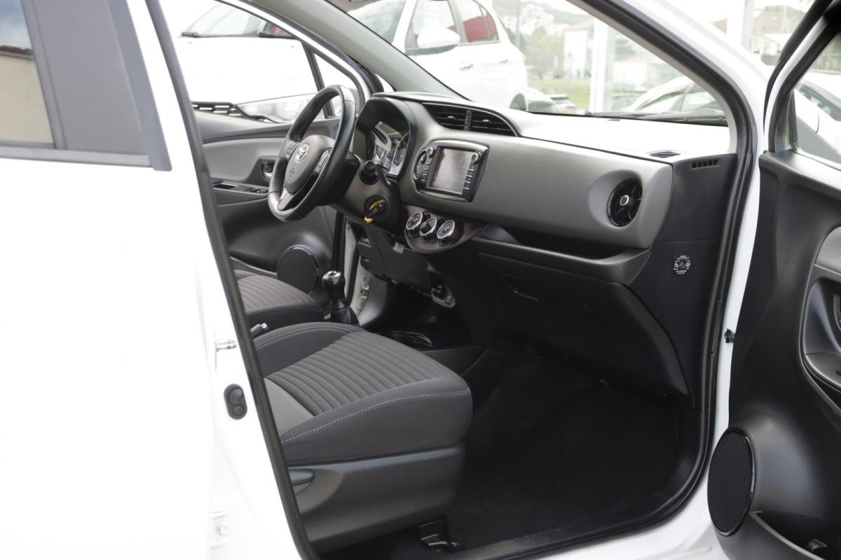 toyota-yaris-2020-gasolina-1000cc