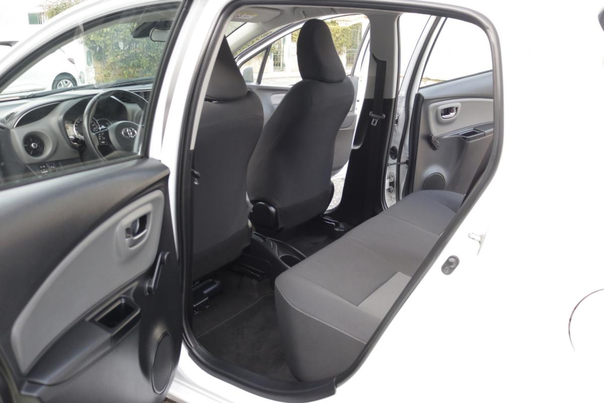 toyota-yaris-2020-gasolina-1000cc