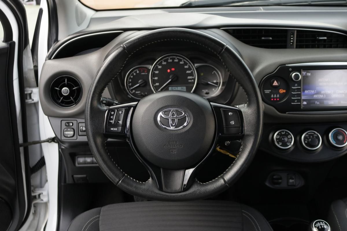 toyota-yaris-2020-gasolina-1000cc