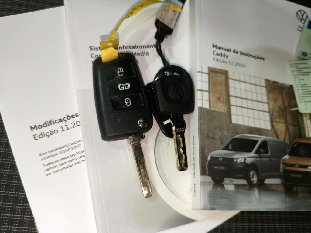 volkswagen-caddy-2021-diesel-2000cc