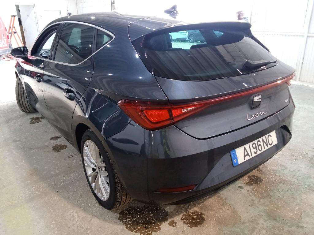 seat-leon-2021-hibrido-1400cc