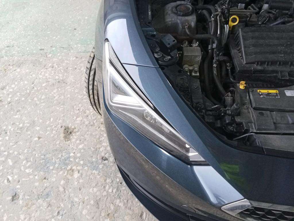 seat-leon-2021-hibrido-1400cc
