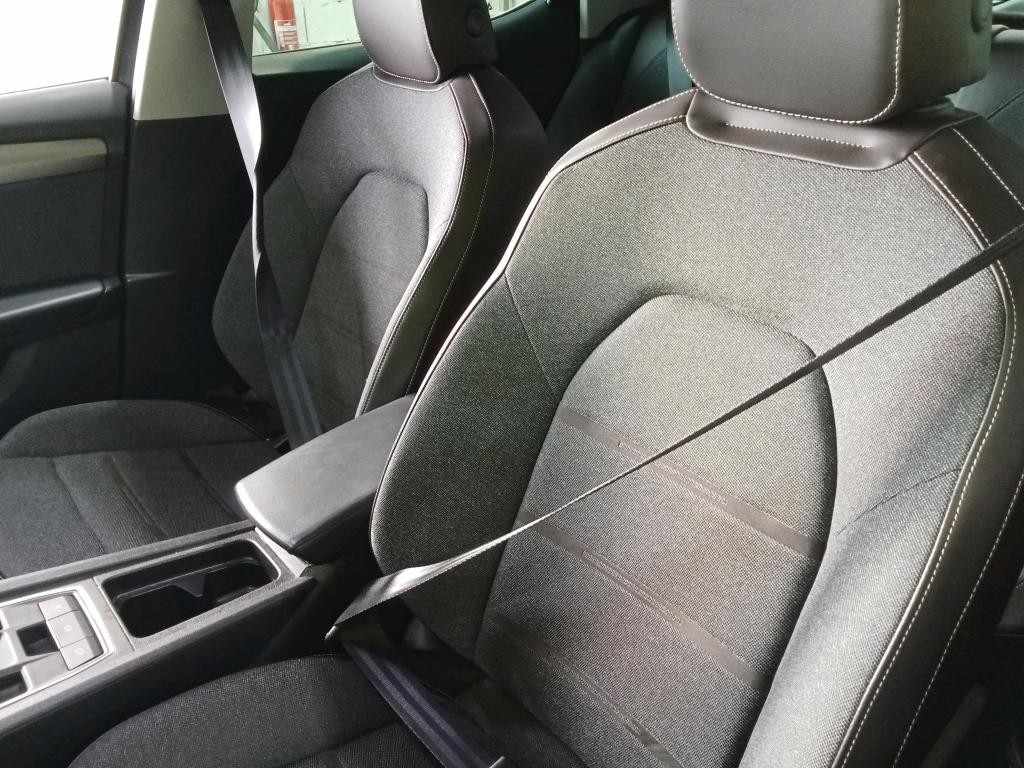 seat-leon-2021-hibrido-1400cc