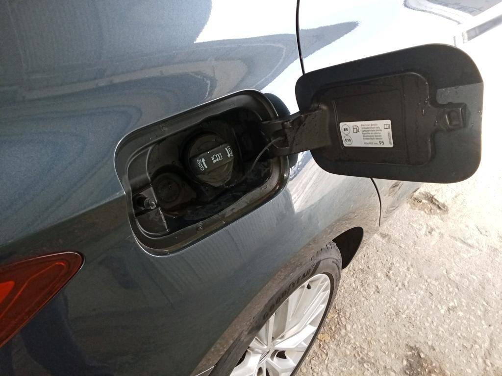 seat-leon-2021-hibrido-1400cc