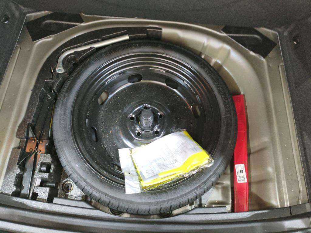 seat-ateca-2022-diesel-2000cc