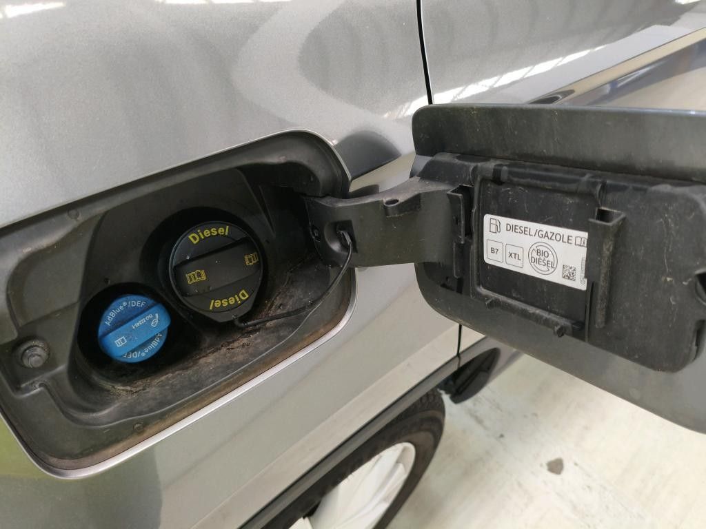 seat-ateca-2022-diesel-2000cc