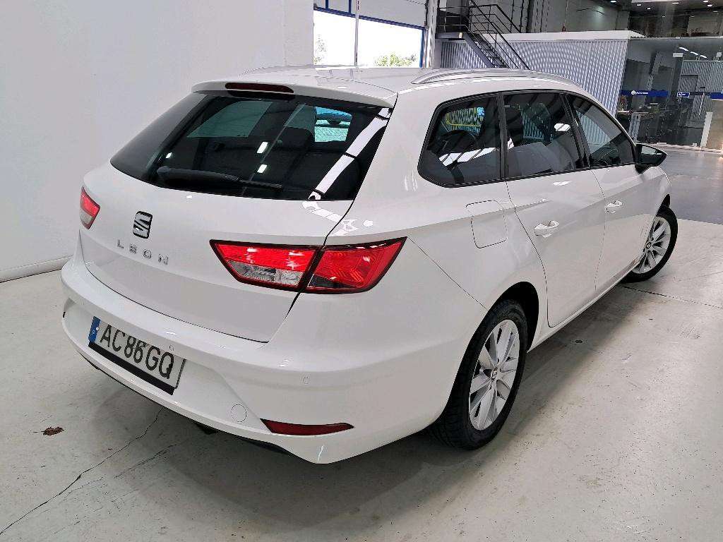 seat-leon-st-2020-diesel-1600cc