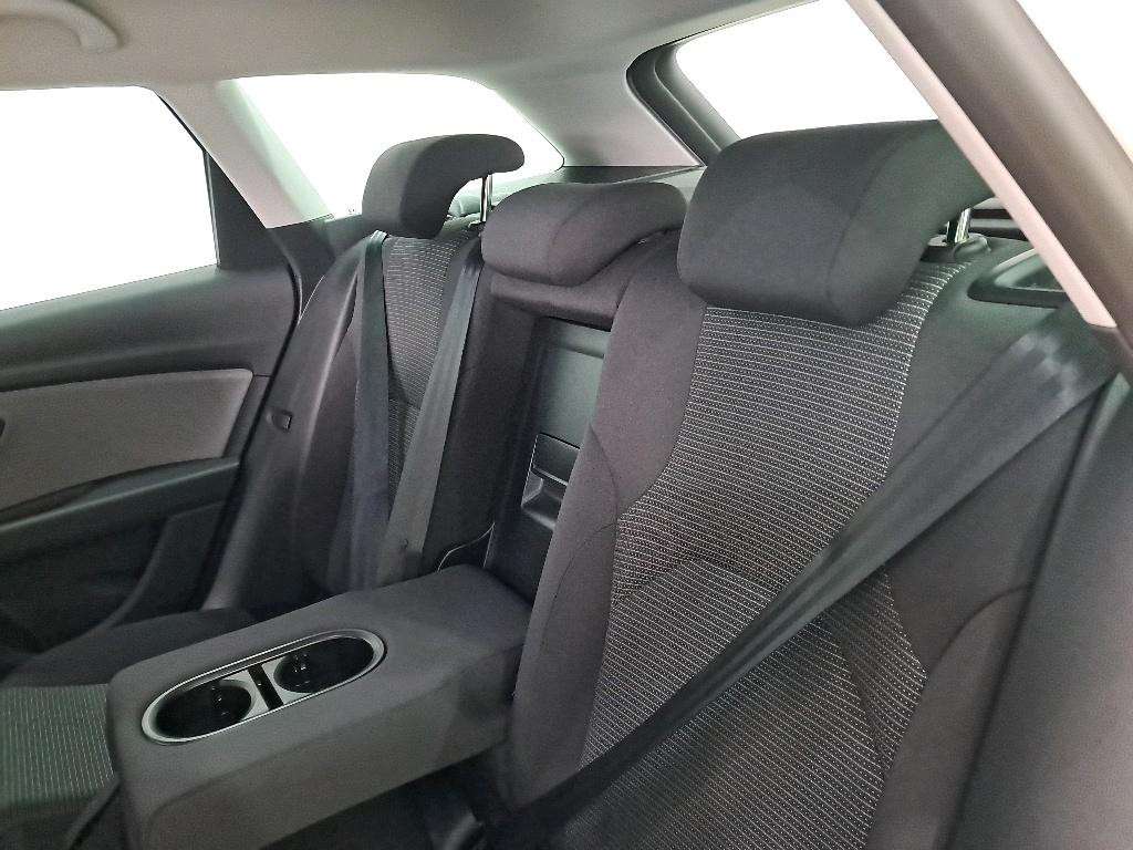 seat-leon-st-2020-diesel-1600cc