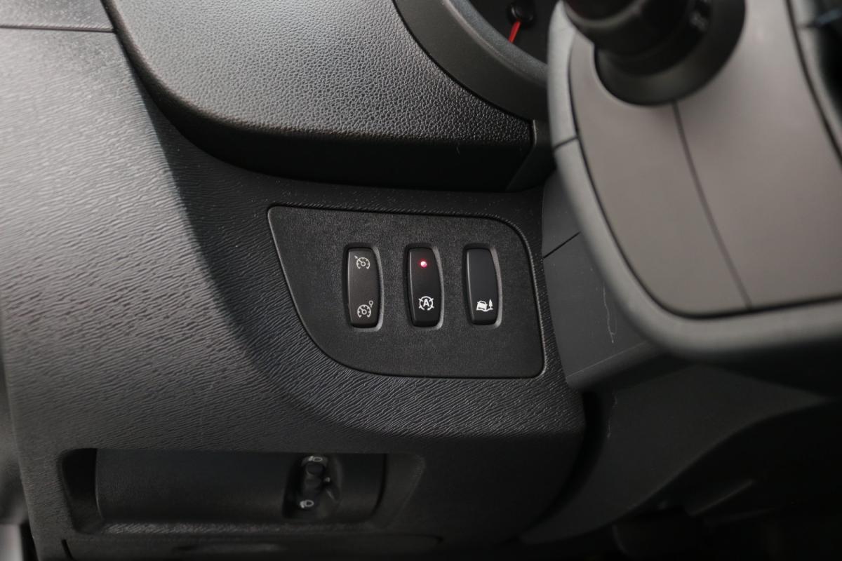 renault-kangoo-2020-diesel-1500cc
