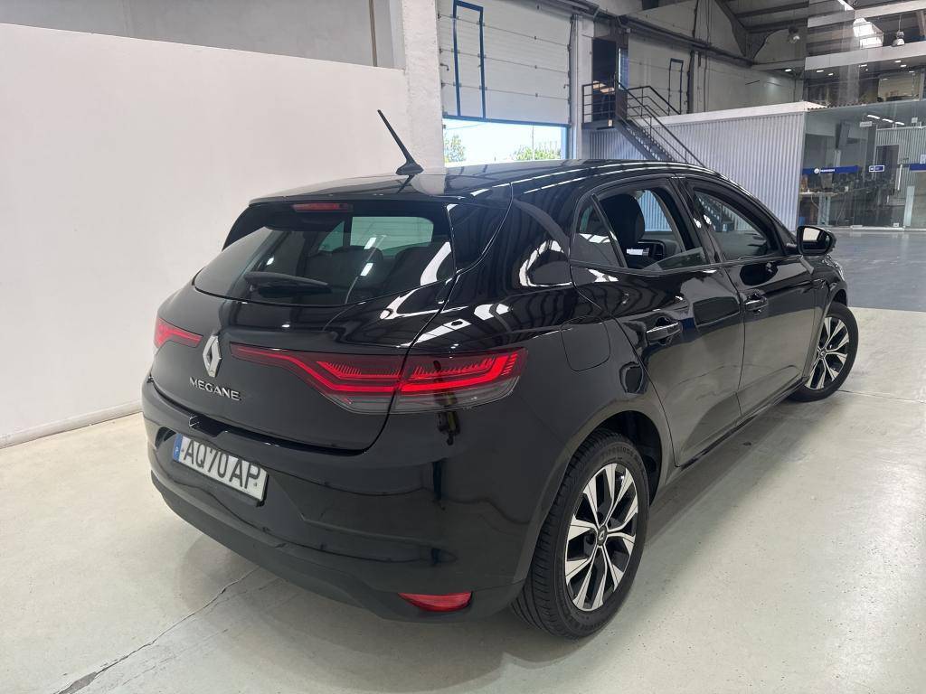 renault-megane-2022-gasolina-1300cc