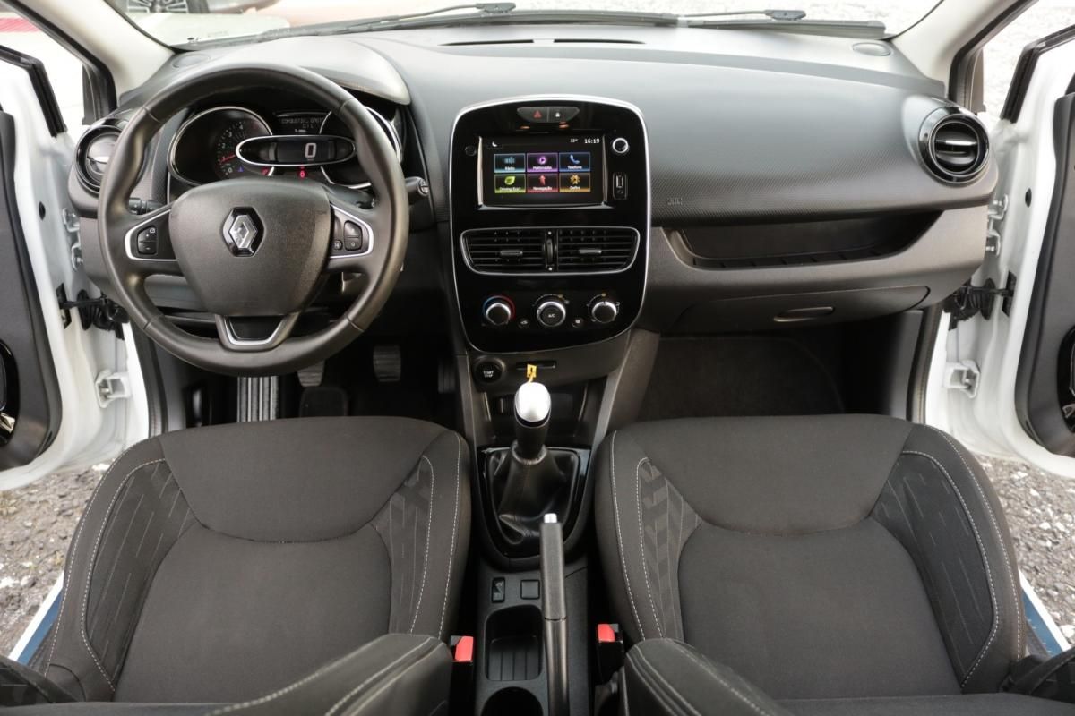 renault-clio-sport-tourer-2019-diesel-1500cc