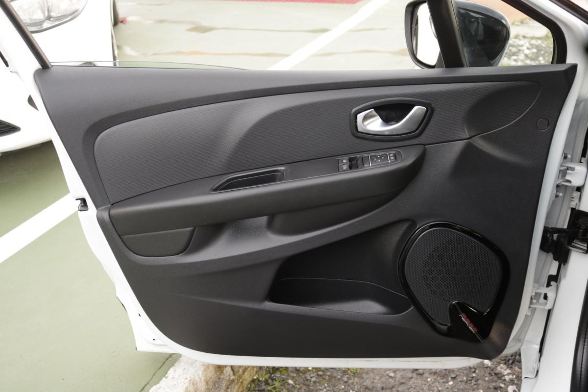 renault-clio-sport-tourer-2019-diesel-1500cc