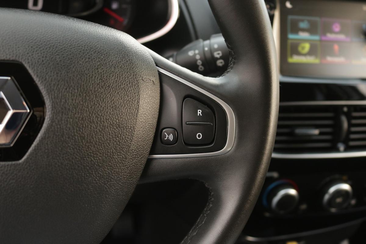 renault-clio-sport-tourer-2019-diesel-1500cc