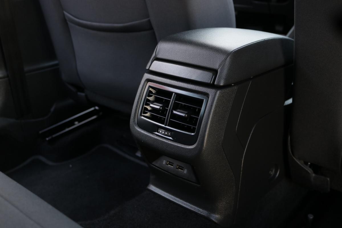 seat-leon-st-2019-diesel-1600cc