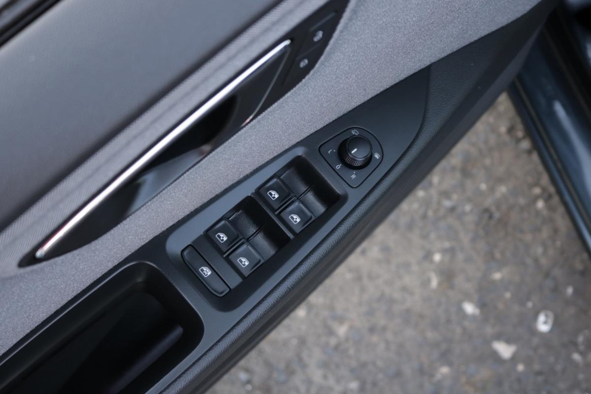 seat-leon-st-2019-diesel-1600cc