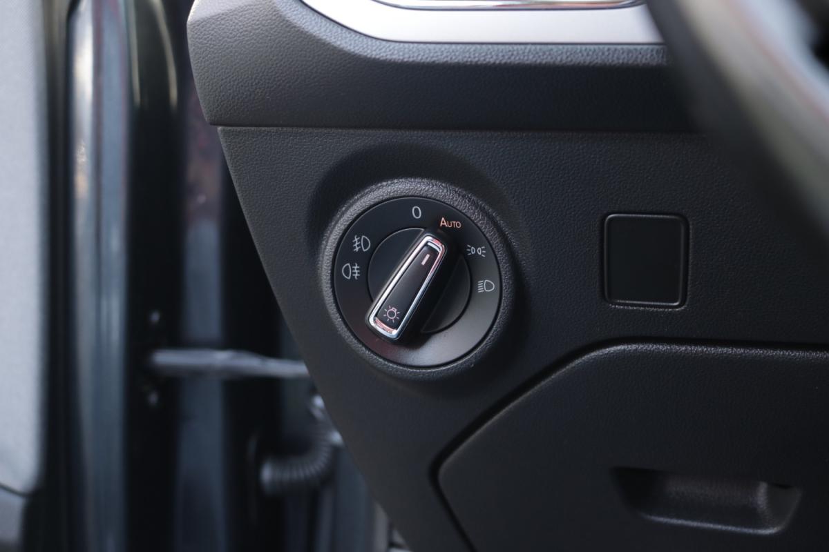seat-leon-st-2019-diesel-1600cc