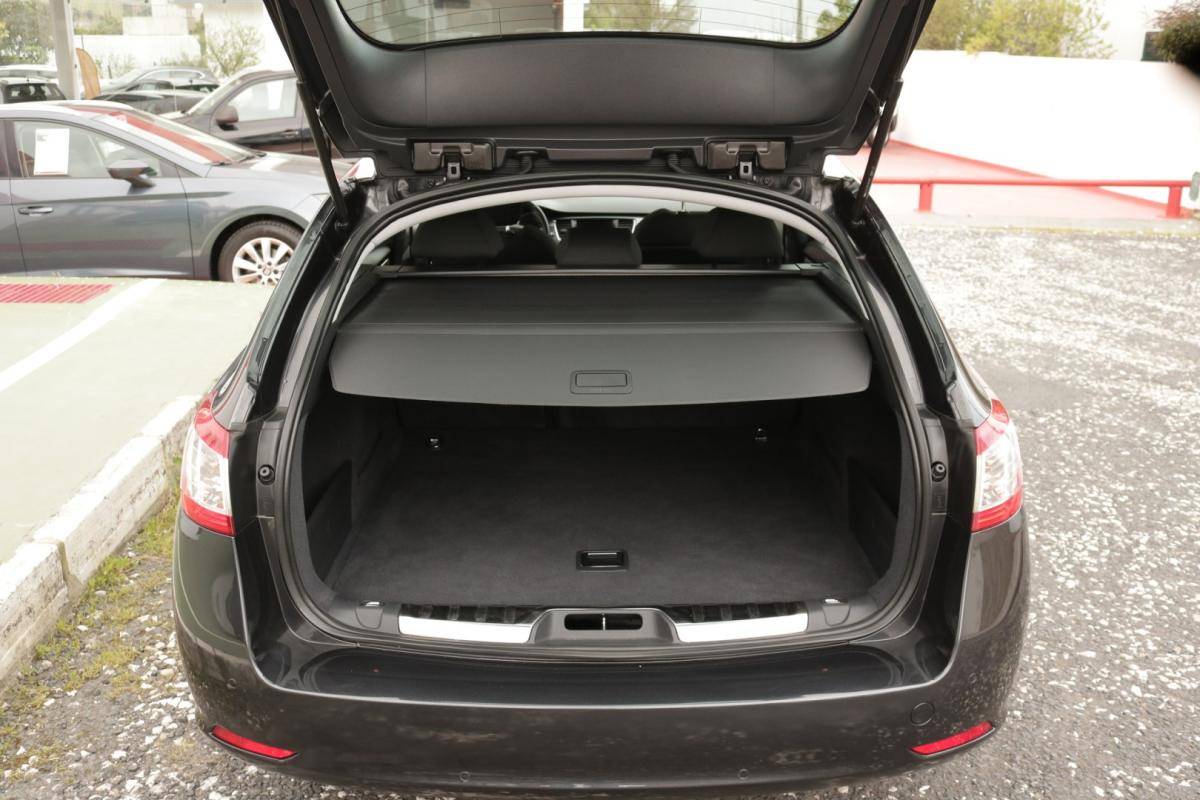 peugeot-508-sw-2016-diesel-1600cc