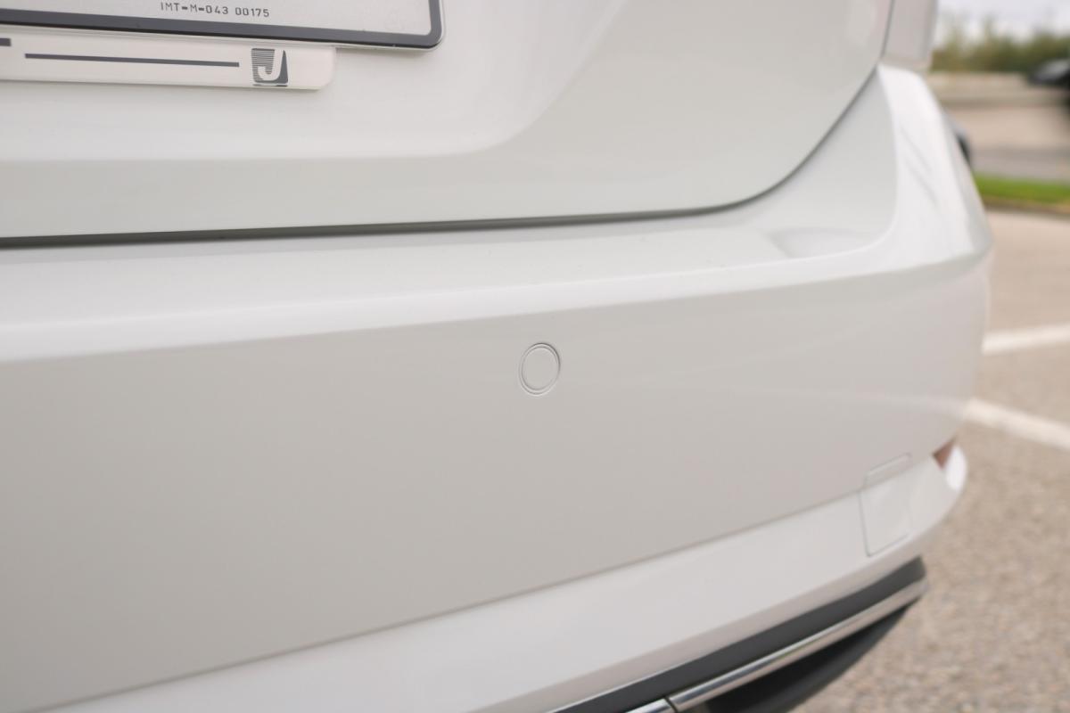 volkswagen-golf-variant-2019-diesel-1600cc