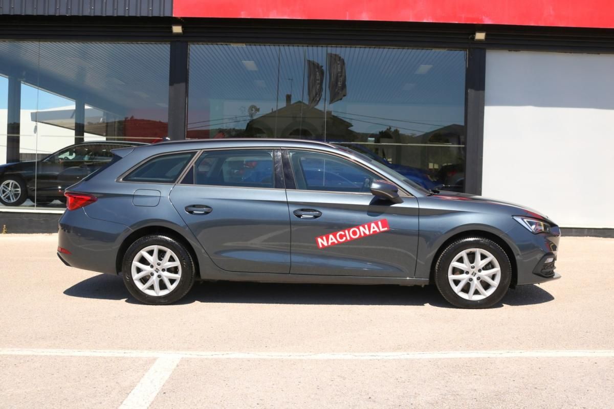 seat-leon-st-2022-diesel-2000cc