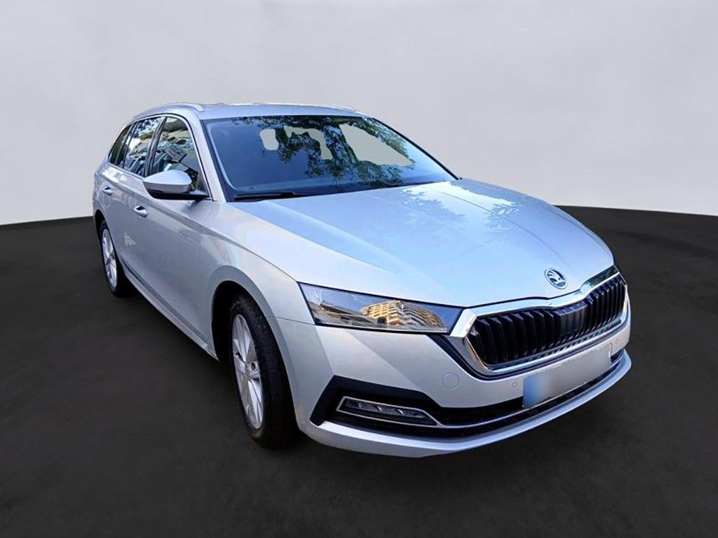 skoda-octavia-break-2023-diesel-2000cc