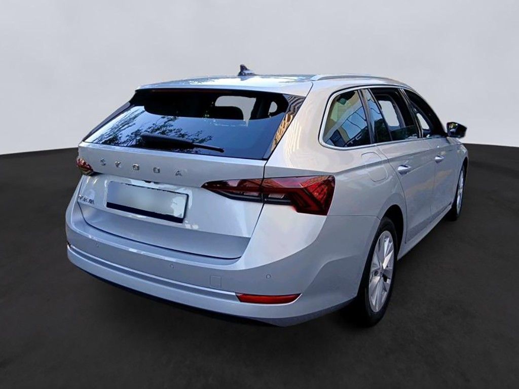 skoda-octavia-break-2023-diesel-2000cc
