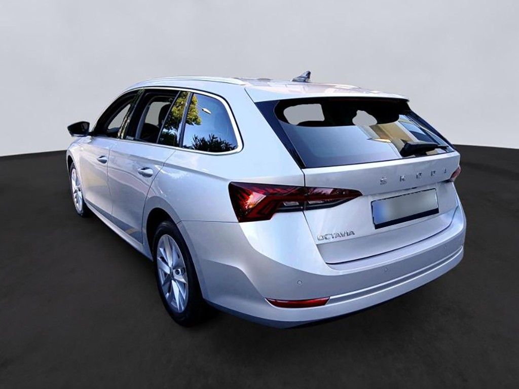 skoda-octavia-break-2023-diesel-2000cc