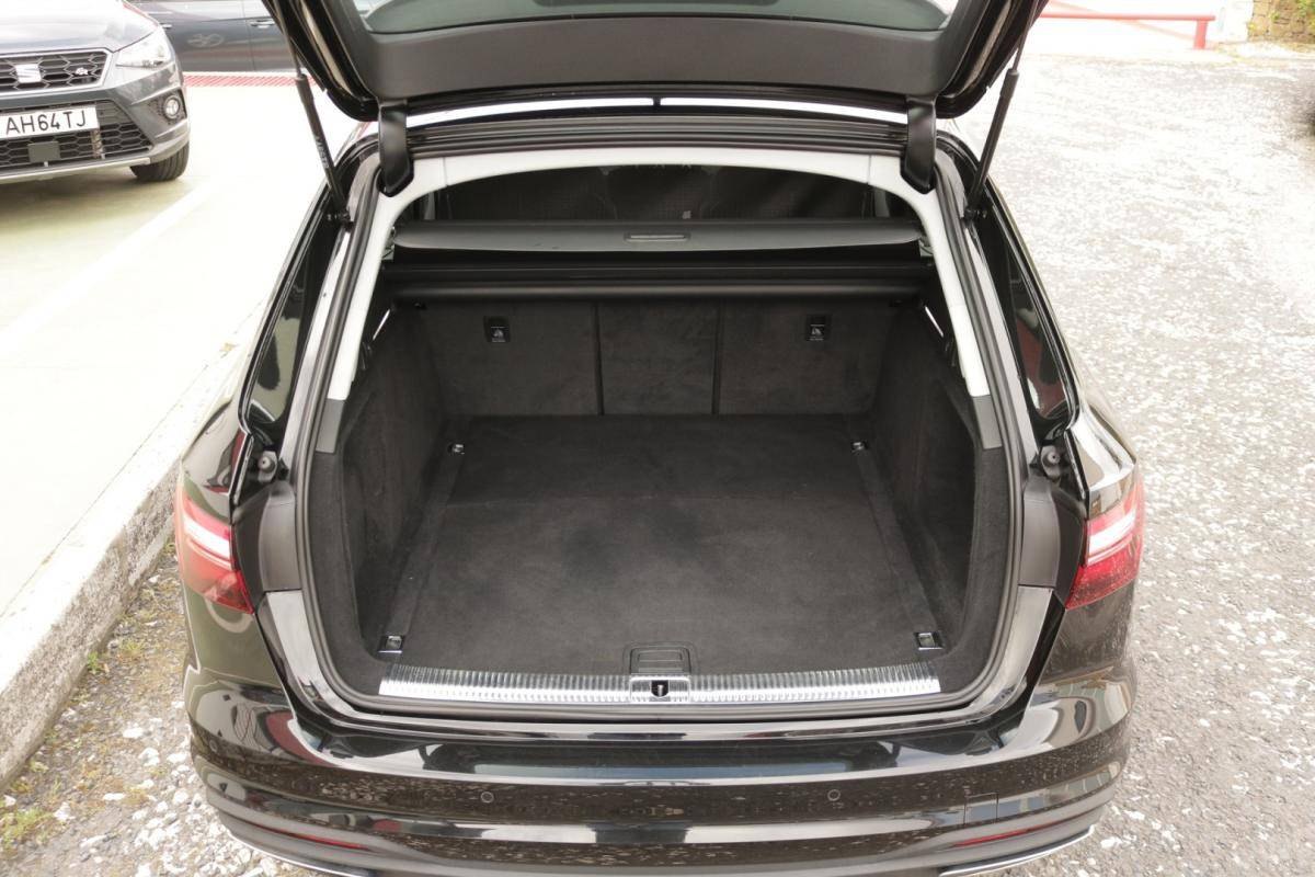 audi-a4-avant-2022-diesel-2000cc
