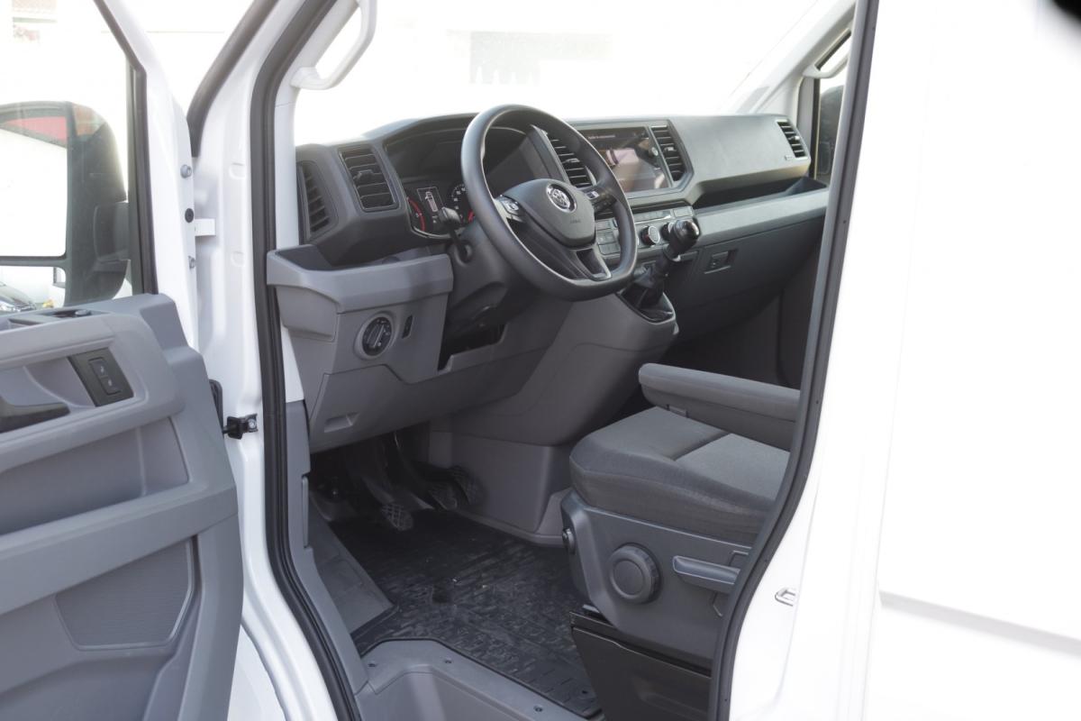 volkswagen-crafter-2024-diesel-2000cc