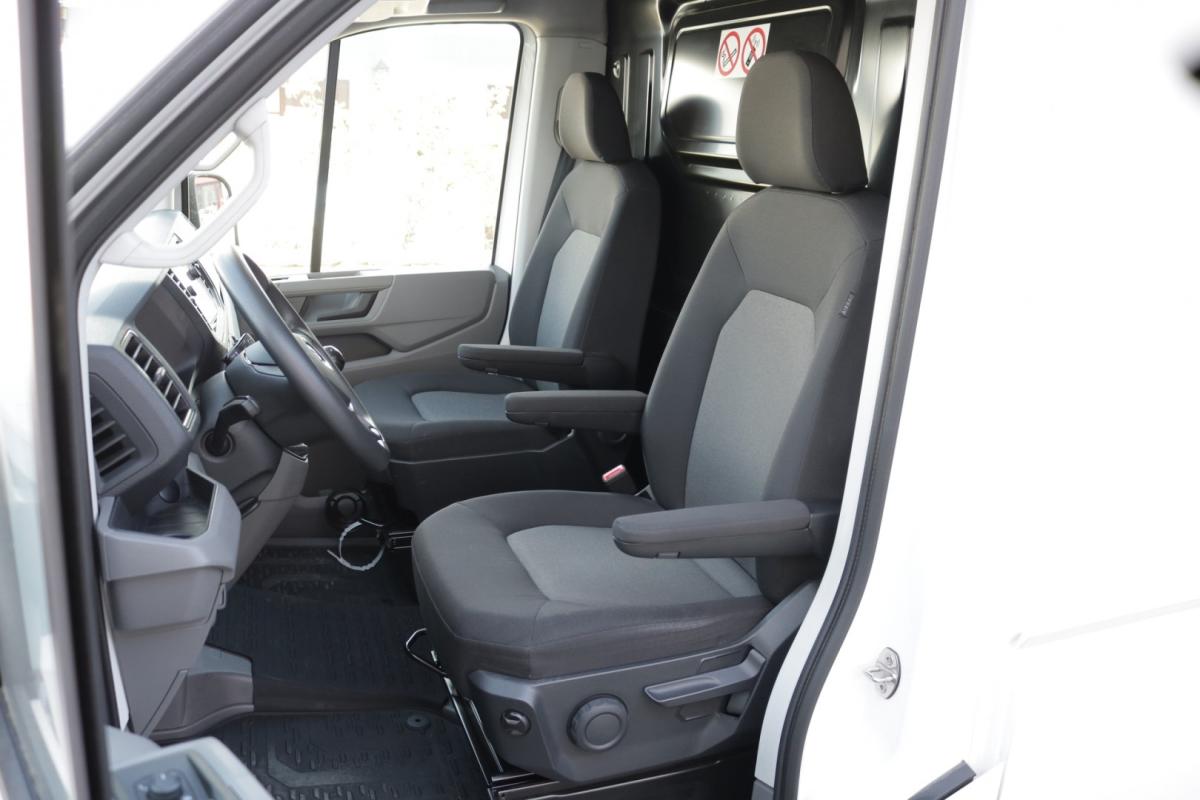 volkswagen-crafter-2024-diesel-2000cc