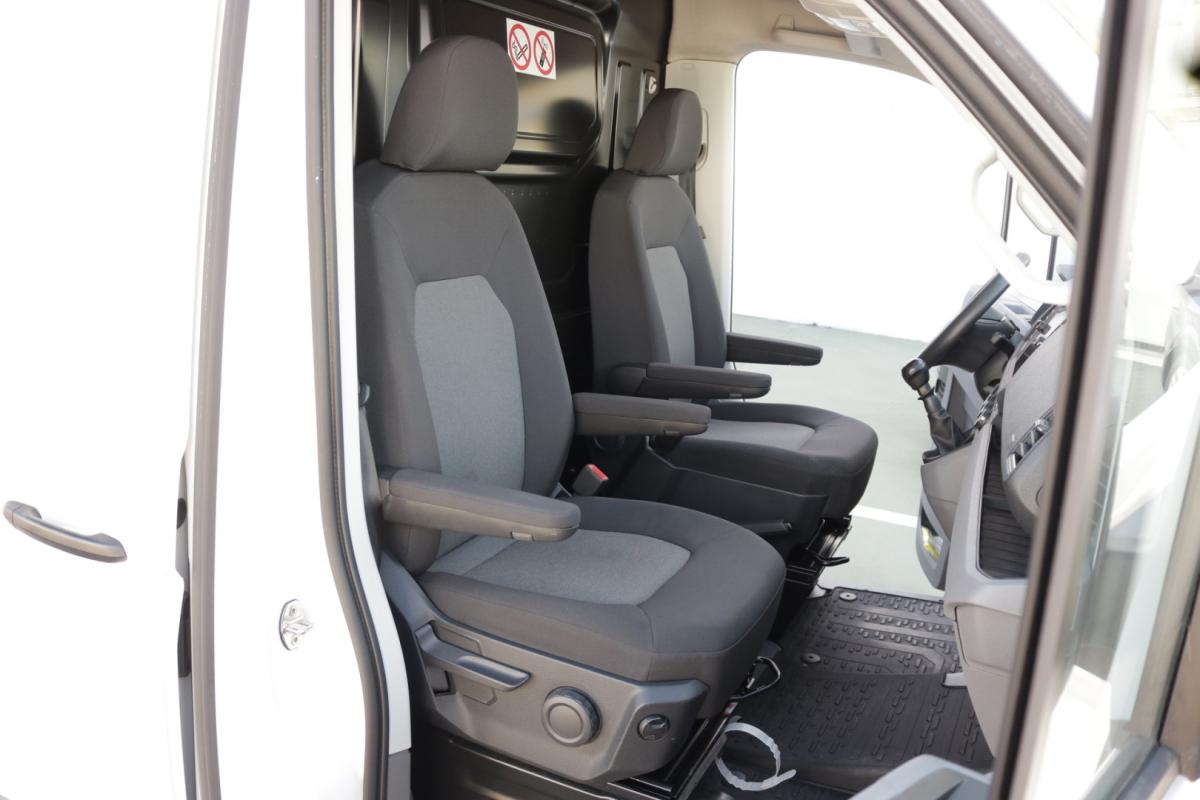 volkswagen-crafter-2024-diesel-2000cc