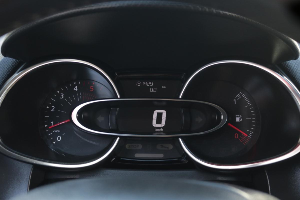 renault-clio-sport-tourer-2019-diesel-1500cc