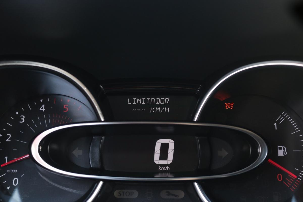 renault-clio-sport-tourer-2019-diesel-1500cc