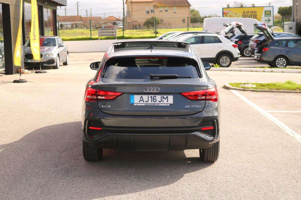 audi-q3-2021-hibrido-1400cc