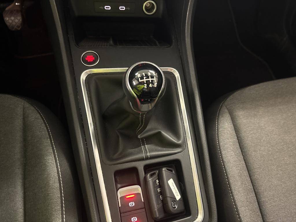 seat-ateca-2023-gasolina-1000cc
