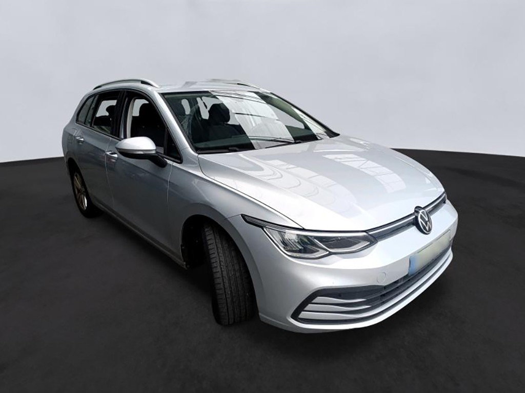 volkswagen-golf-variant-2023-diesel-2000cc