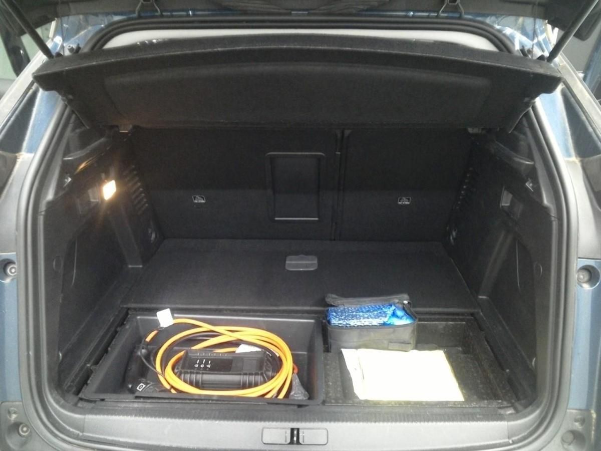 peugeot-3008-2022-hibrido-1600cc
