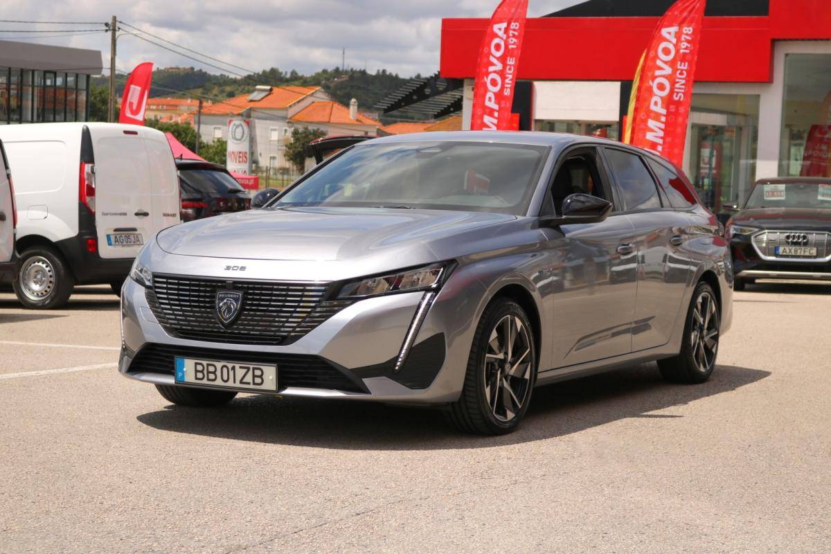peugeot-308-sw-2023-hibrido-1600cc