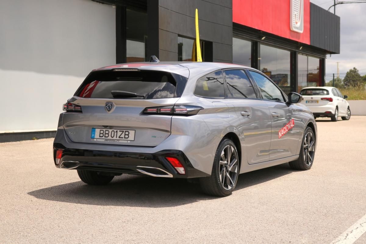 peugeot-308-sw-2023-hibrido-1600cc
