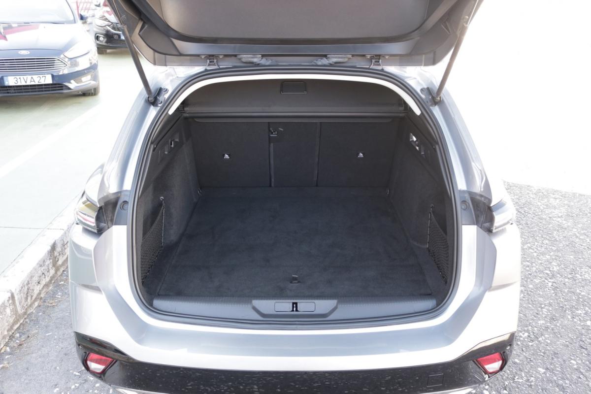 peugeot-308-sw-2023-hibrido-1600cc