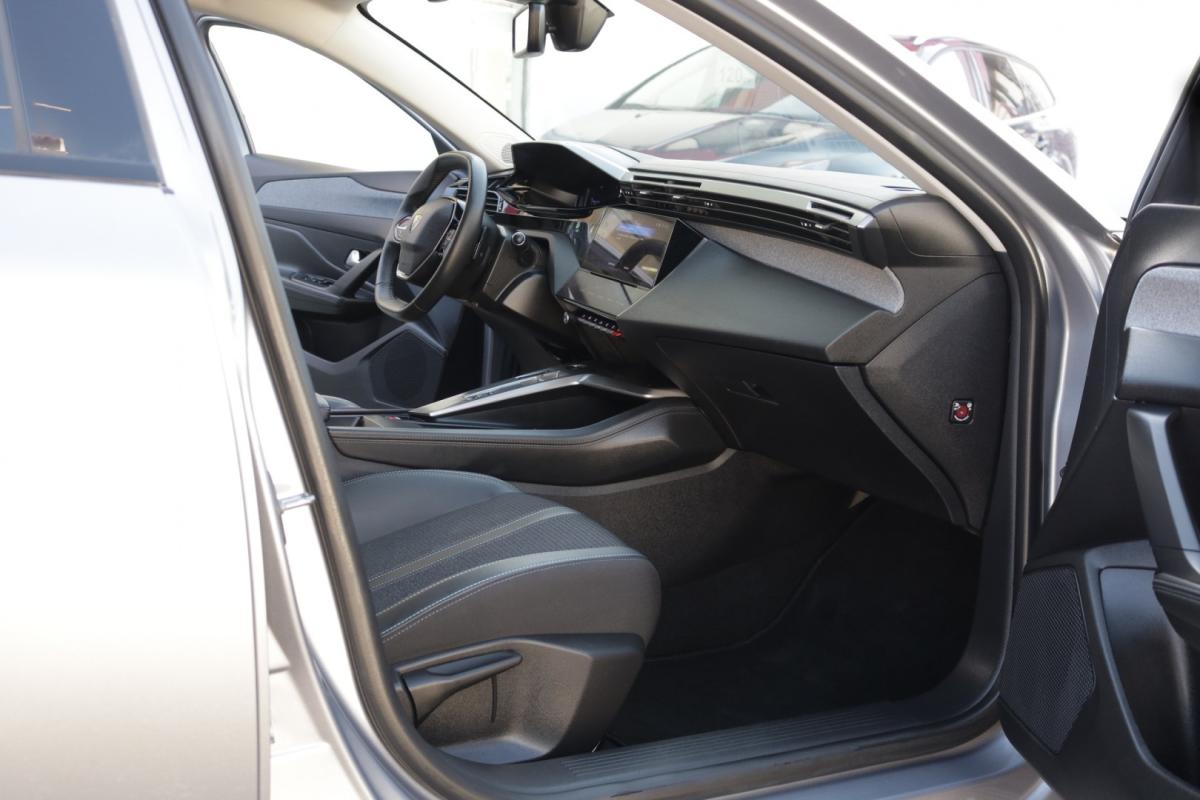 peugeot-308-sw-2023-hibrido-1600cc