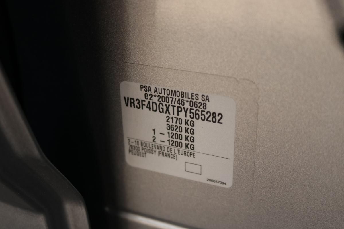 peugeot-308-sw-2023-hibrido-1600cc