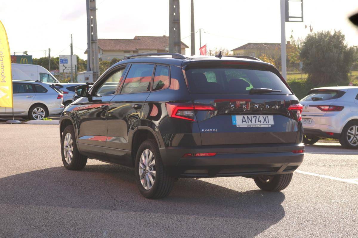 skoda-karoq-2022-diesel-2000cc