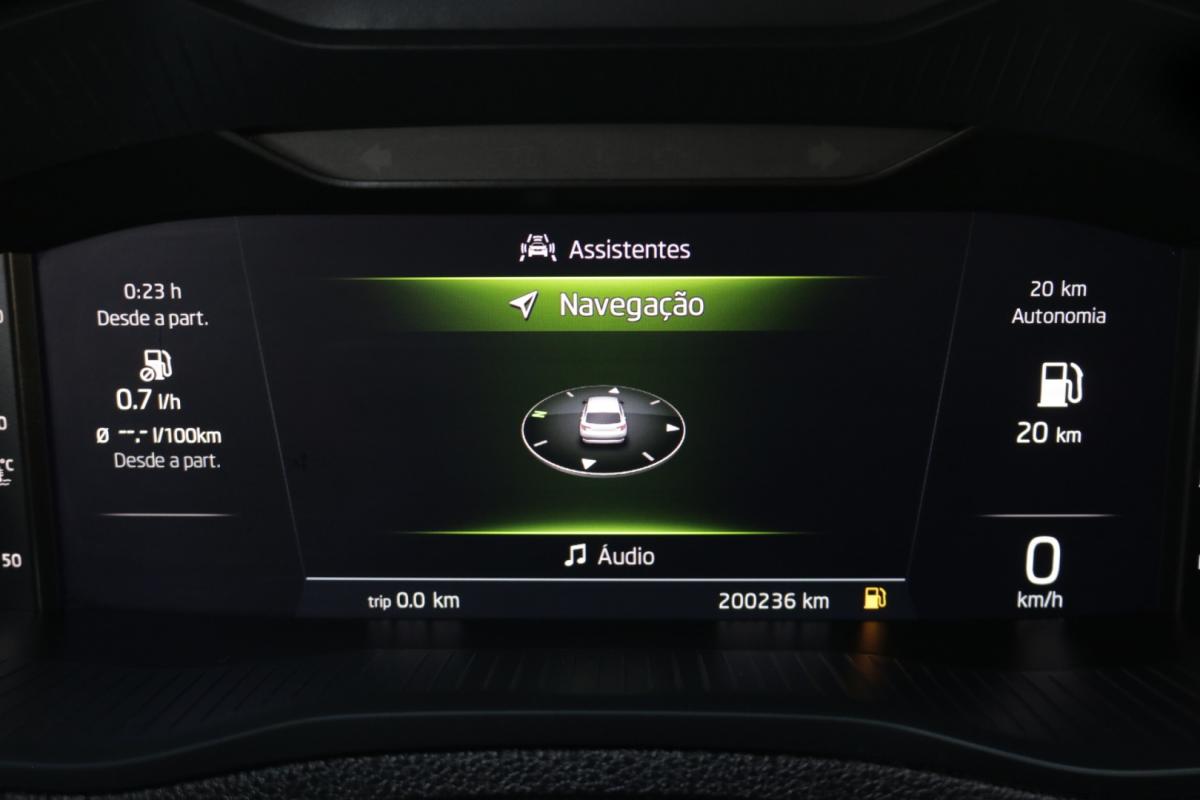 skoda-karoq-2022-diesel-2000cc